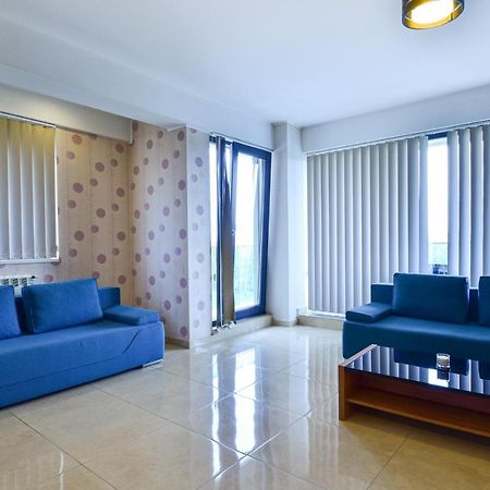 Sunny Luxury Apartment 2 Mamaia Luaran gambar